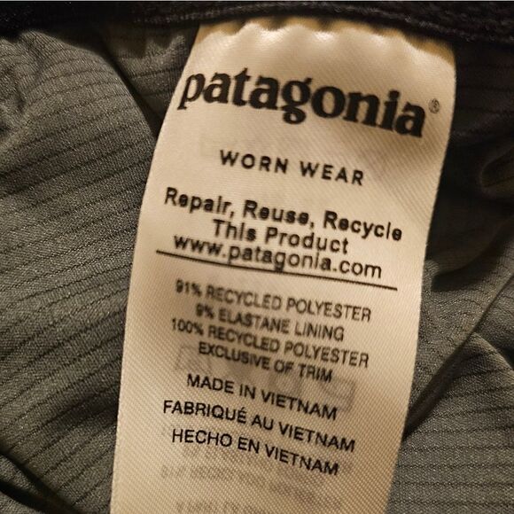 PATAGONIA Worn Wear Gray Shorts  - Size XL - Picture 8 of 8